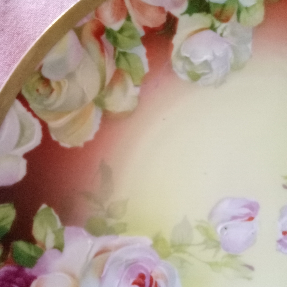 Pink Roses Austria Hand-painted Signed Plate with Gold Rim - Picture 4 of 6